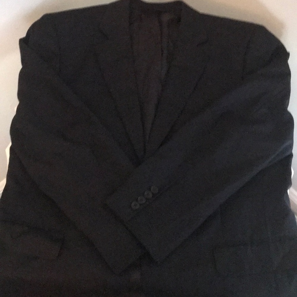Black Jos. A. Bank suit - size 42 short